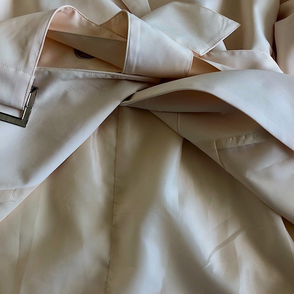 PRETTYLITTLETHING Soft Peach 🍑 Colour Belted Jacket🍑 Long Sleeves - Picture 8 of 13